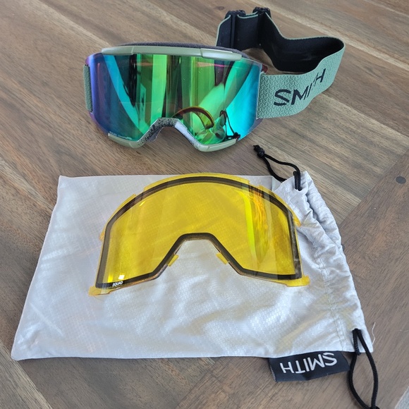 Smith Squad Ski & Snowboard Goggles - Picture 1 of 5